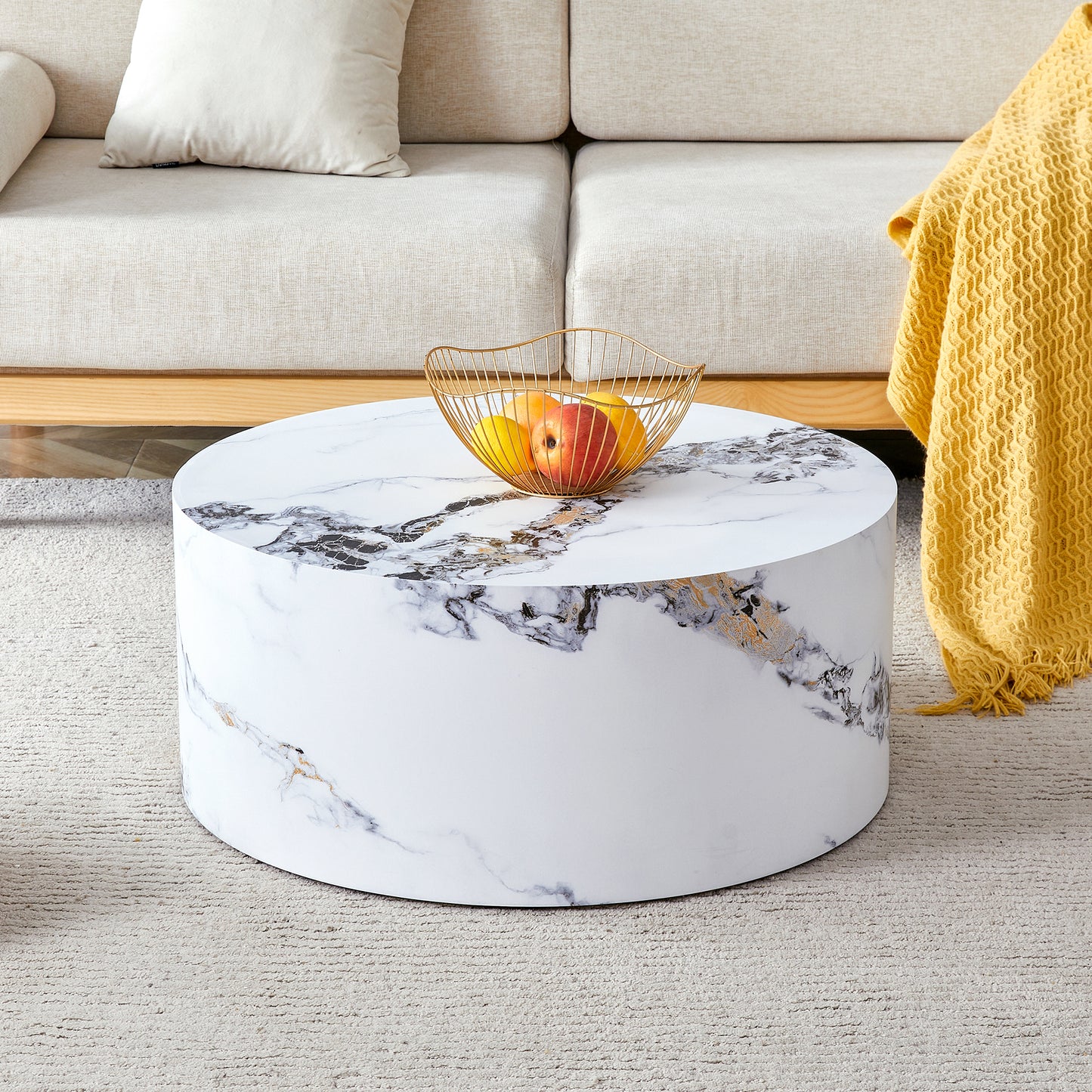 The cylindrical table with its patterned design can be easily integrated into a variety of interior styles, from coffee tables to small dining tables, workbenches or makeshift writing desks.