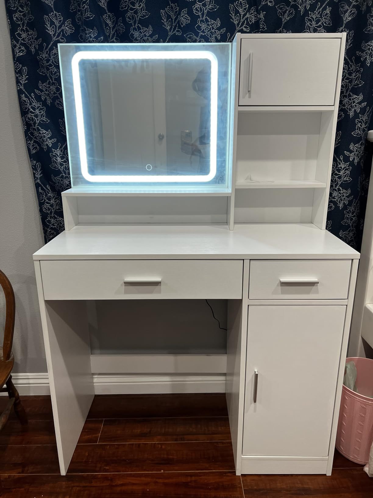 Tocador con espejo y tira de luz LED, tocador con cajón grande, 3 niveles de almacenamiento y 3 modos de iluminación con brillo ajustable, ideal para dormitorio (blanco)