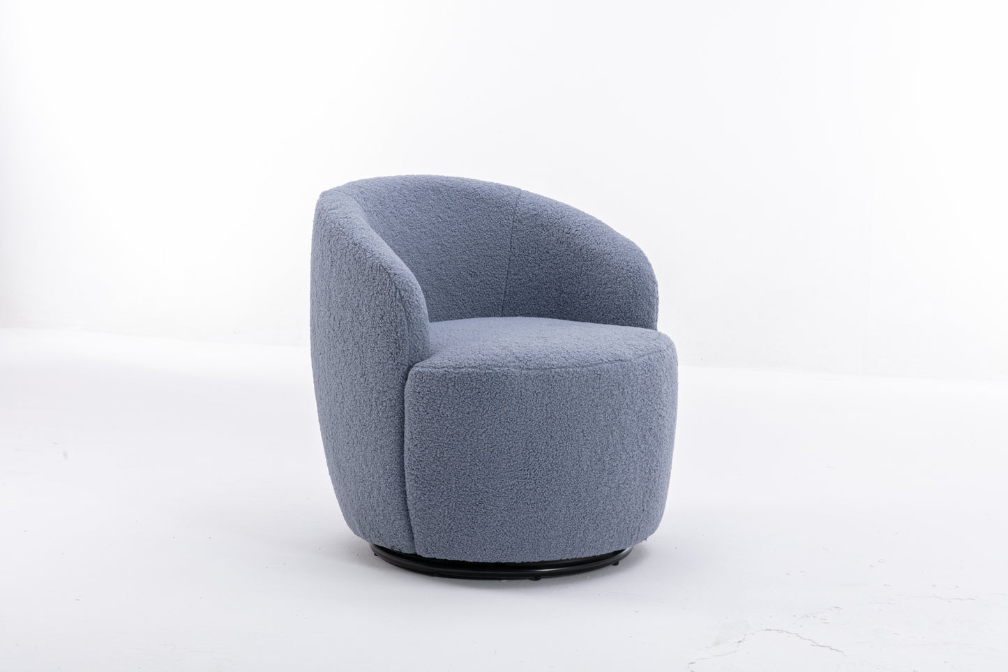 Sillón giratorio de tela Teddy con acento tipo barril y aro metálico con recubrimiento en polvo negro, azul claro