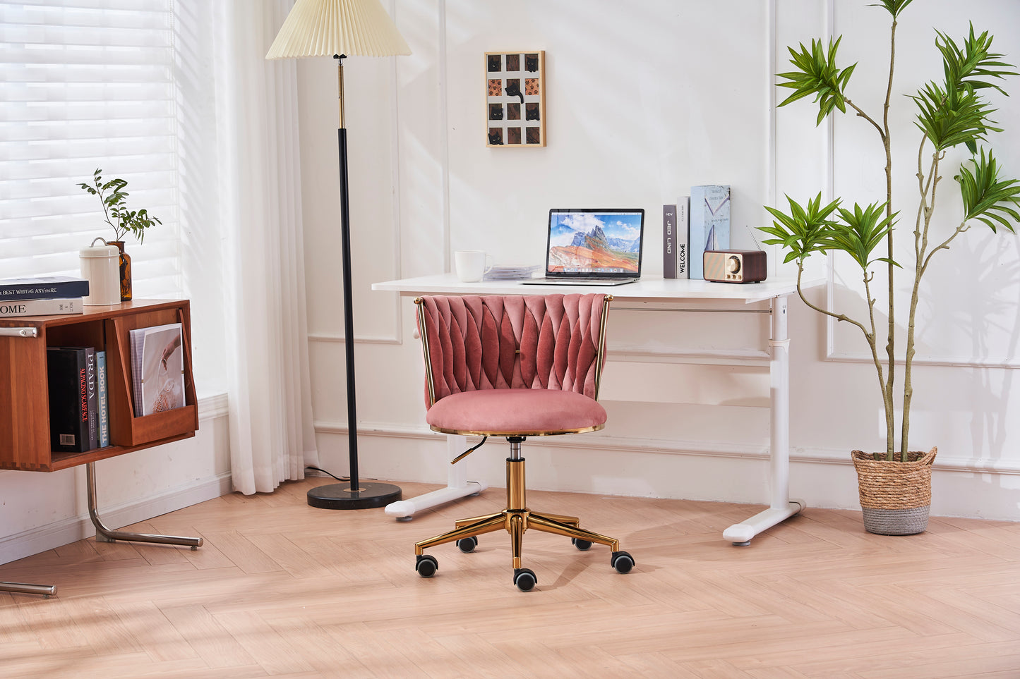 Silla de escritorio tapizada para oficina en casa con ruedas giratorias ajustables, ergonómica para sala de estar, dormitorio, oficina y estudio (rosa)