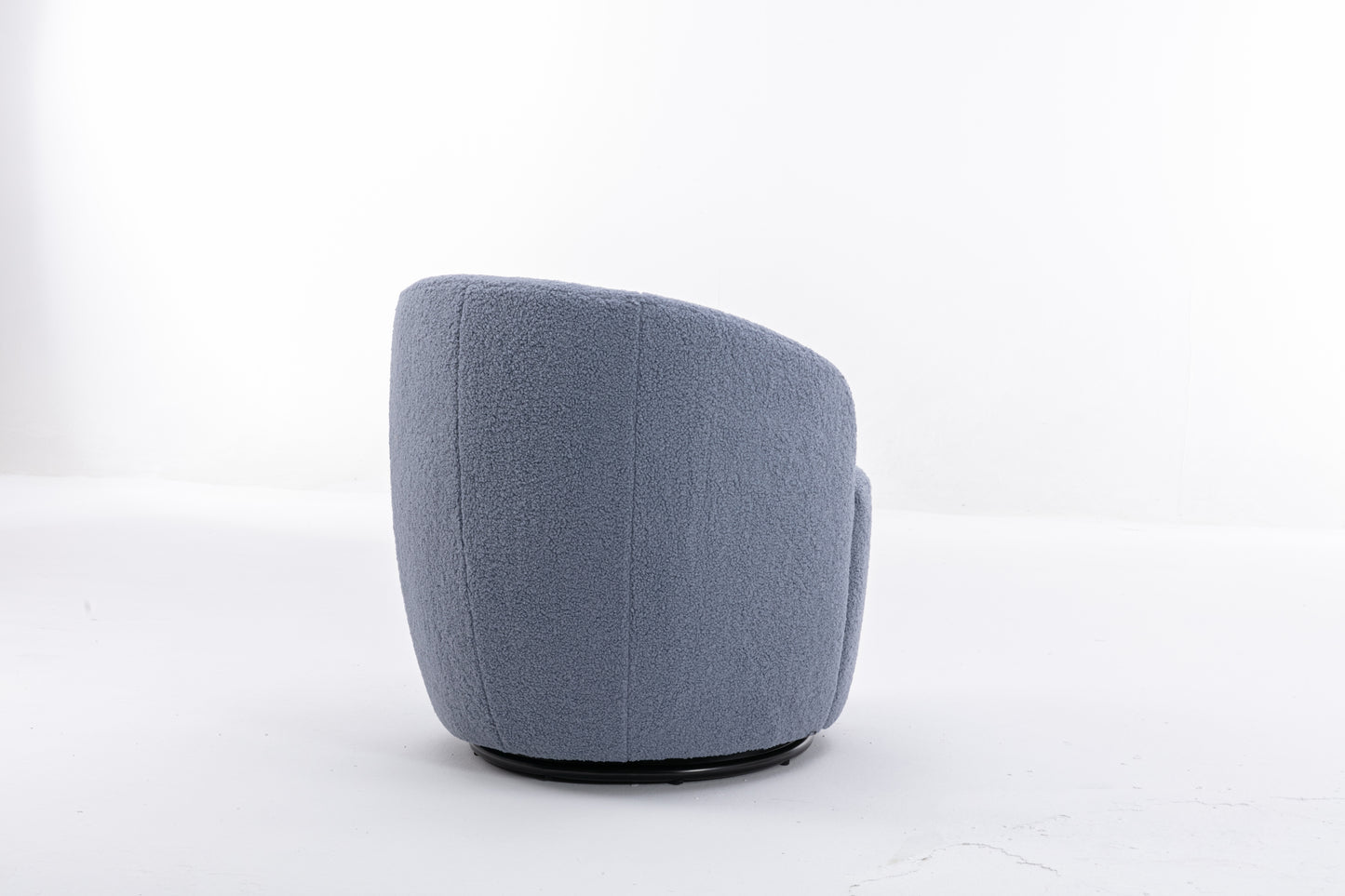 Sillón giratorio de tela Teddy con acento tipo barril y aro metálico con recubrimiento en polvo negro, azul claro