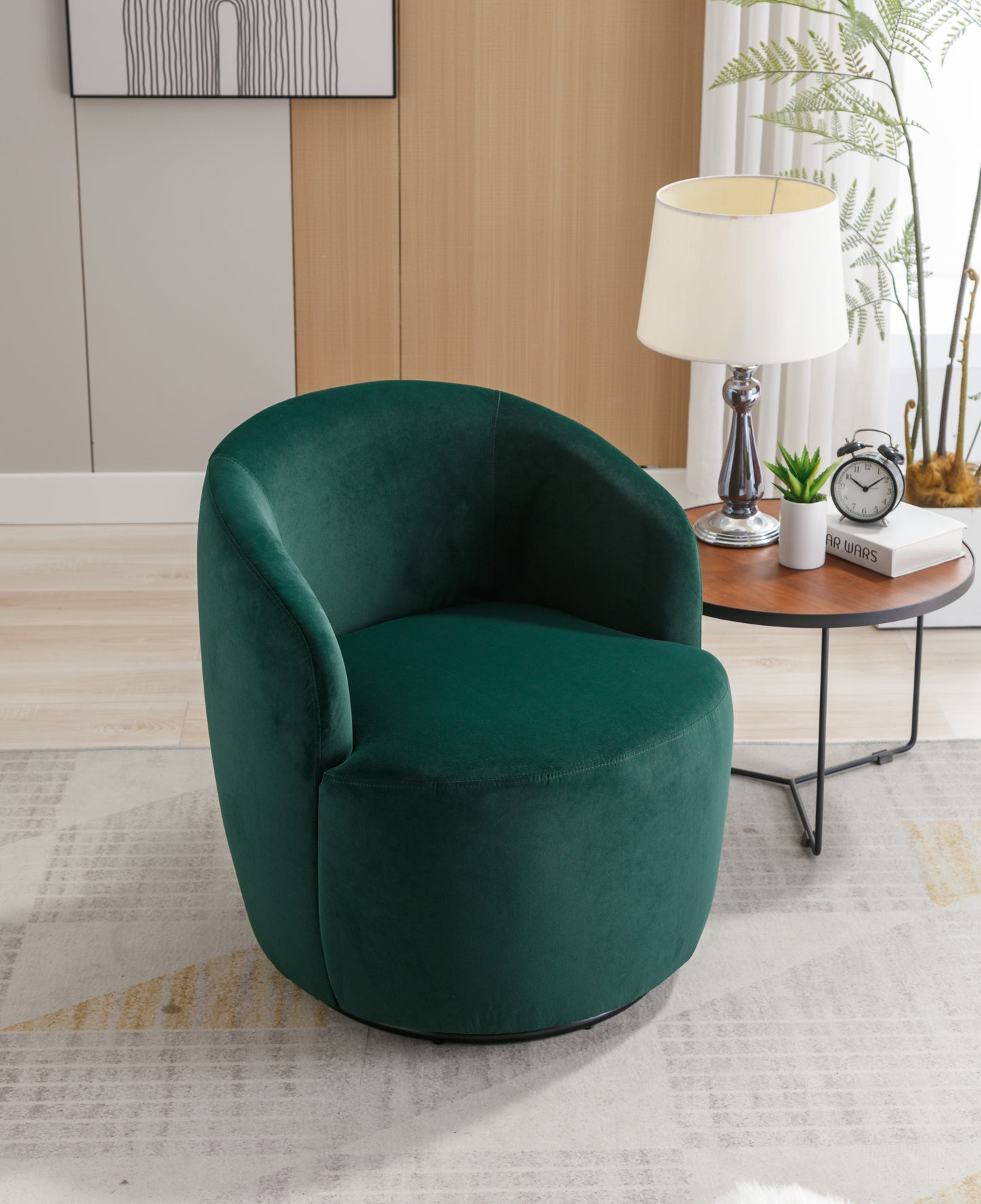 Sillón giratorio de terciopelo con acento tipo barril y aro metálico con revestimiento en polvo negro, color verde